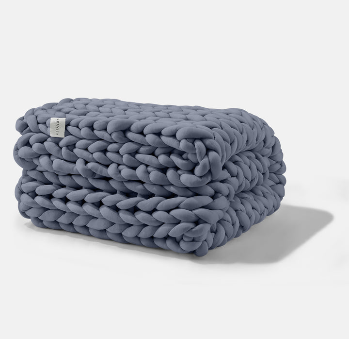 Gravity Chunky Knit Blanket - Blueberry