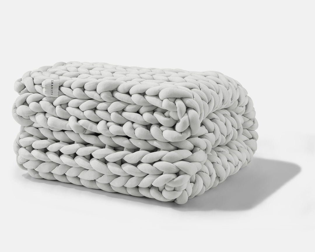 Gravity Chunky Knit Blanket - Bed of Nails